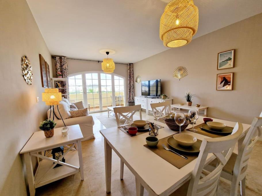 Sitio de CalahondaRoyal Golf View: 2Br, Pools & Acアパートメント エクステリア 写真